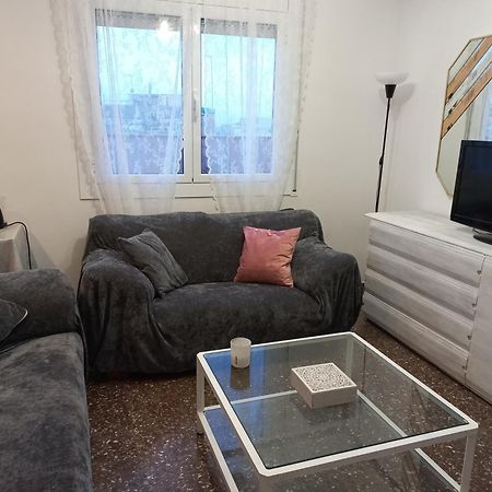 Cozy And Sunny Penthouse Fira Bcn Apartment L'Hospitalet de Llobregat Exterior photo